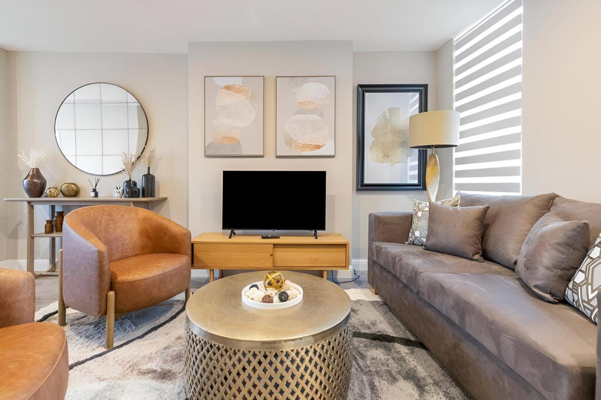 Earthy Elegance Stylish 4br For Urban Escapes Appartement Londres